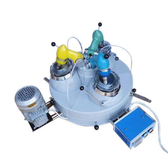 Kleine und mittlere landwirtschaftliche Betriebe verwenden eine Maisschälmaschine und eine Maismühle